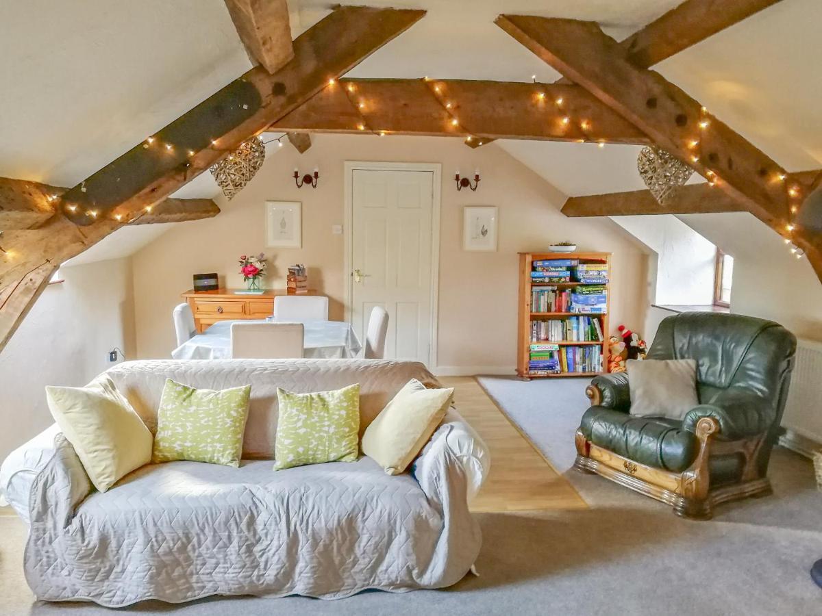 Hen Ysgubor Cottage Bala Bagian luar foto