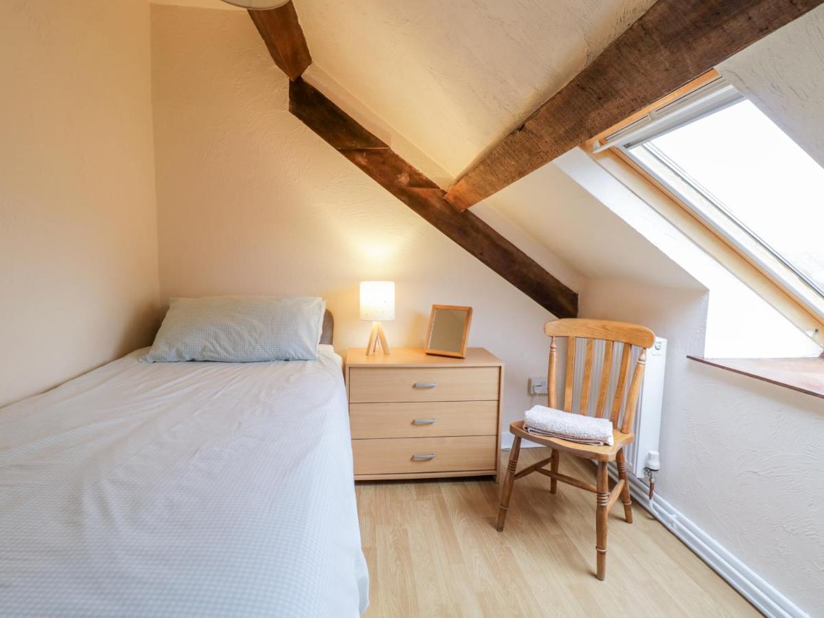 Hen Ysgubor Cottage Bala Bagian luar foto